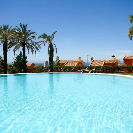 1 Bed In Lagos De Santa Maria, Elviria Apartment *