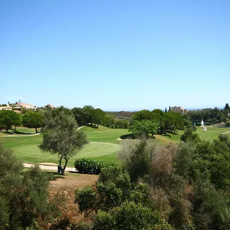 1 Bed In Lagos De Santa Maria, Elviria Apartment Marbella