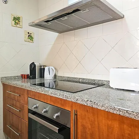 1 Bed In Lagos De Santa Maria, Elviria Apartment Marbella