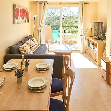 1 Bed In Lagos De Santa Maria, Elviria Apartment