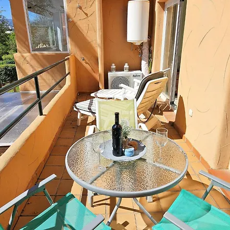 1 Bed In Lagos De Santa Maria, Elviria *
